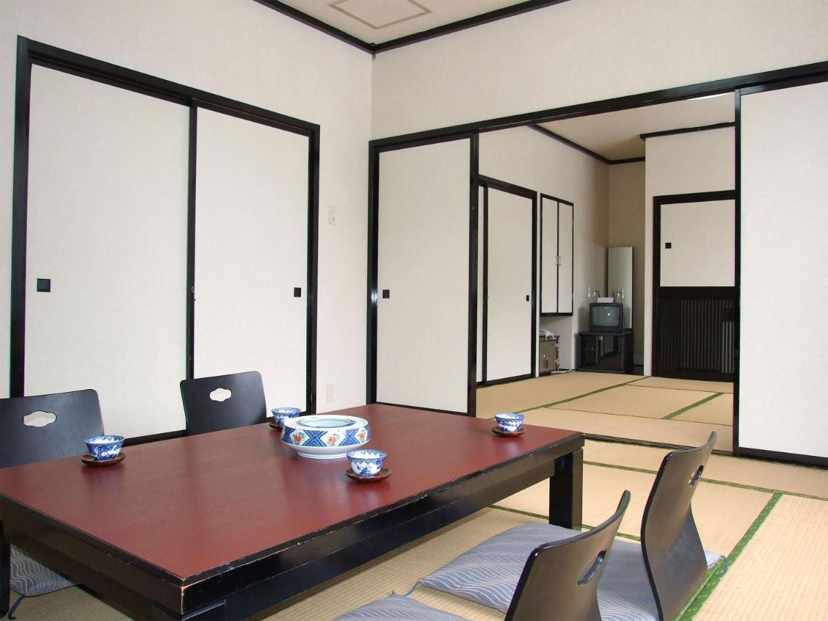 Hotel Uguisu Shizukuishi Esterno foto