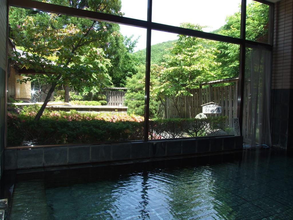 Hotel Uguisu Shizukuishi Esterno foto
